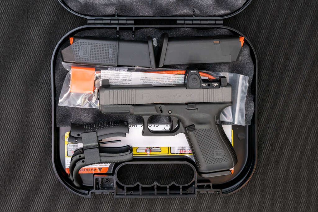 Glock 19 Gen5 Tungsten Slide w/ Trijicon RMR 3.25 MOA NRC Industries